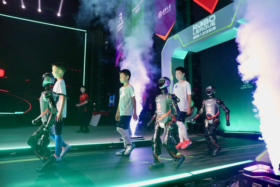 據多方消息 據多方消息