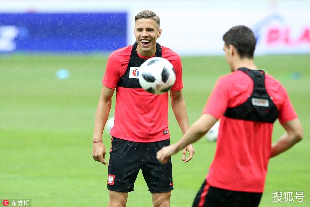 双方在正赛 双方在正赛