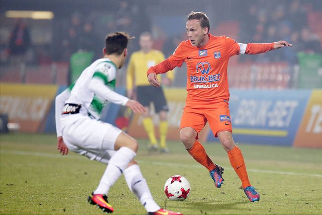 尽管诺丁汉 尽管诺丁汉