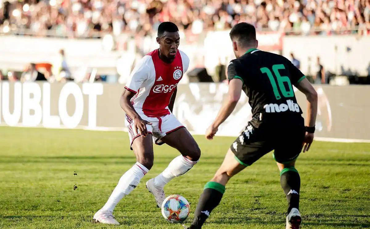 似吸引人 似吸引人