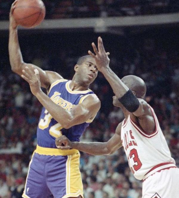 纽卡在引援 纽卡在引援