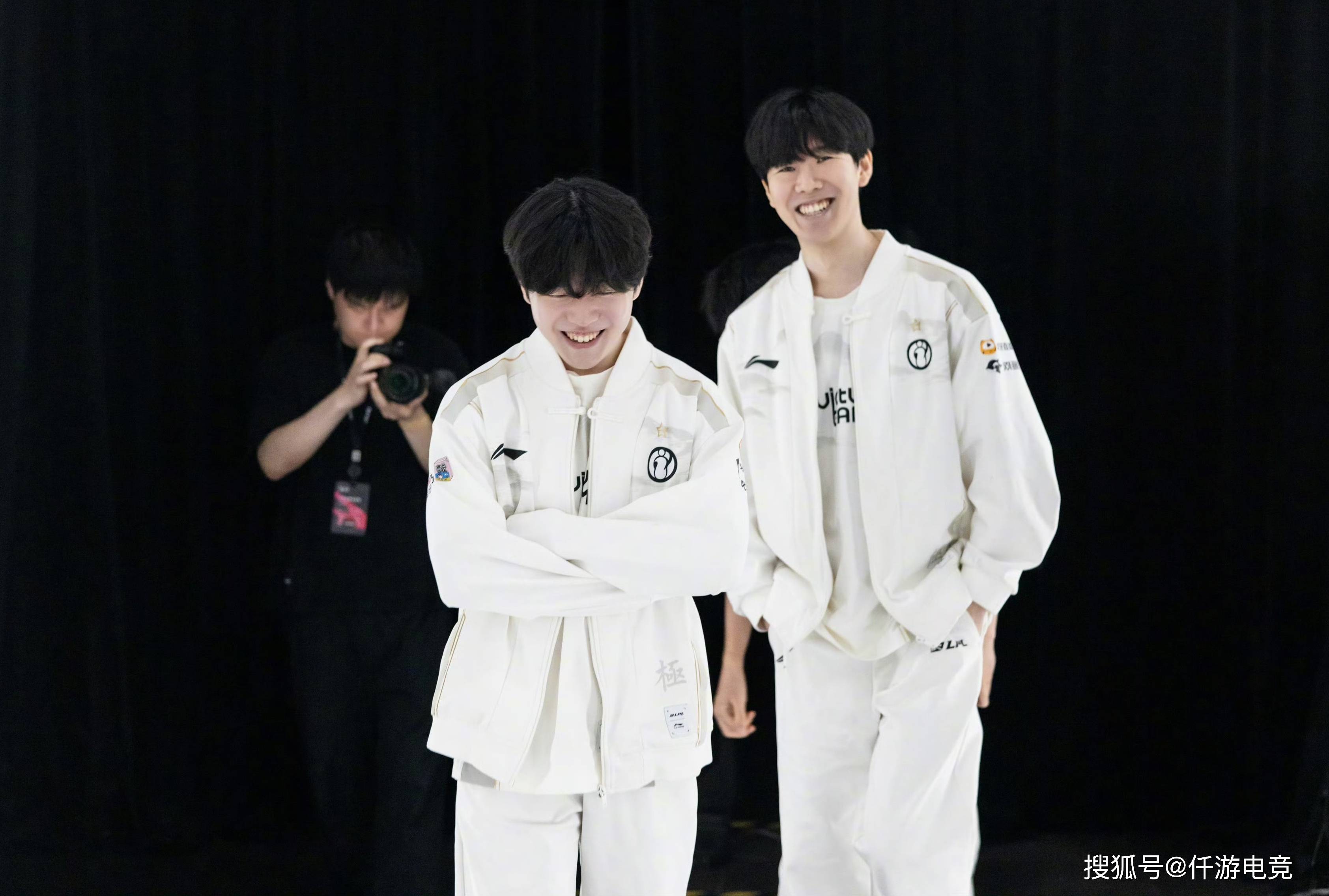 都能在相对 都能在相对