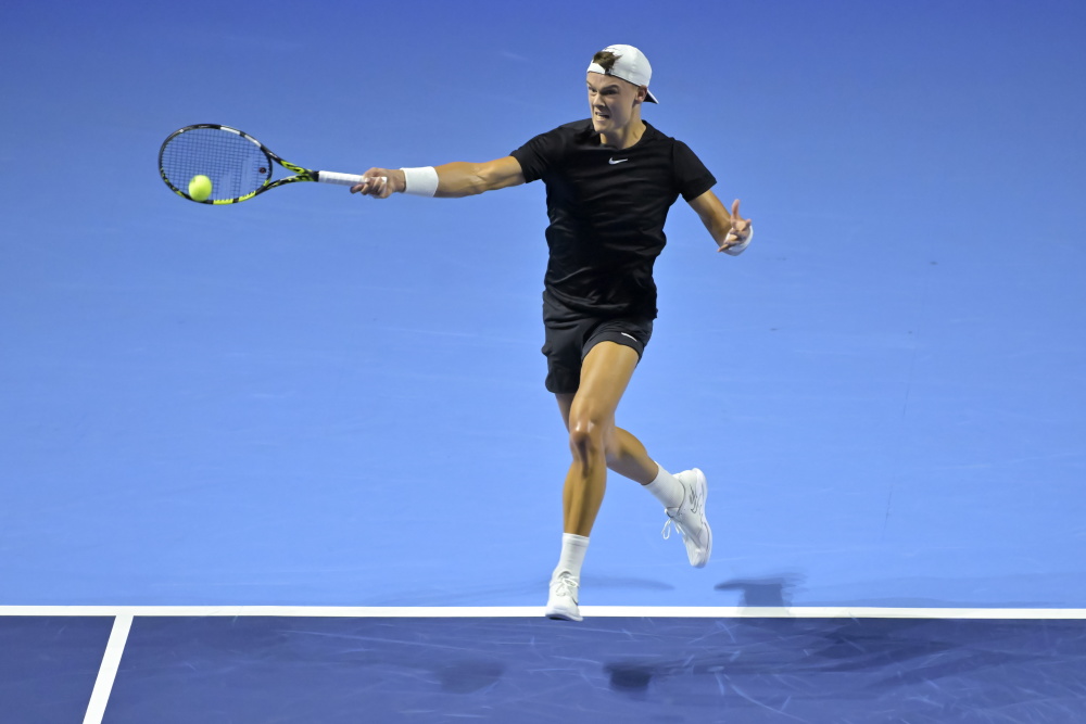 紧张的比赛 紧张的比赛